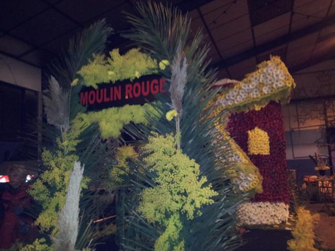 le Moulin Rouge fleuri